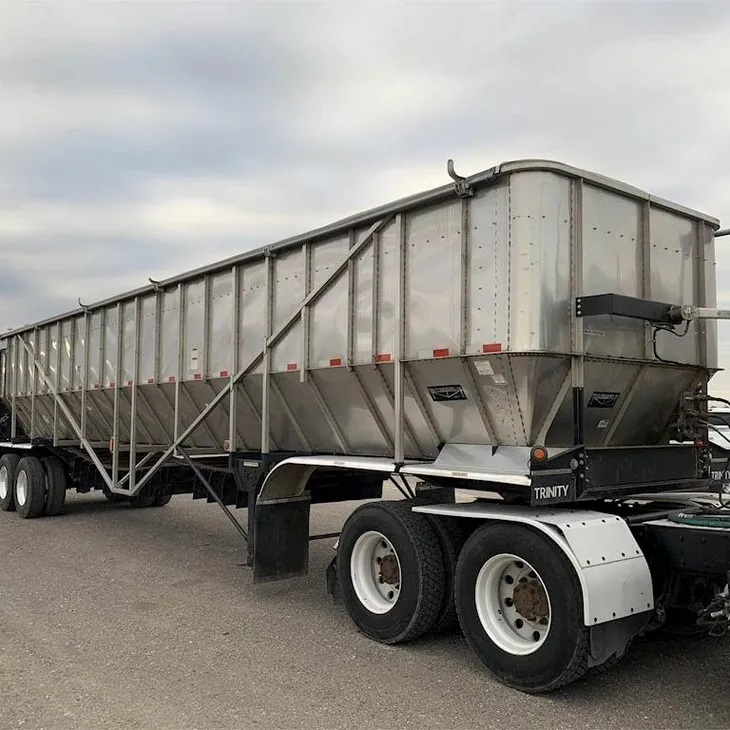 Belt trailer